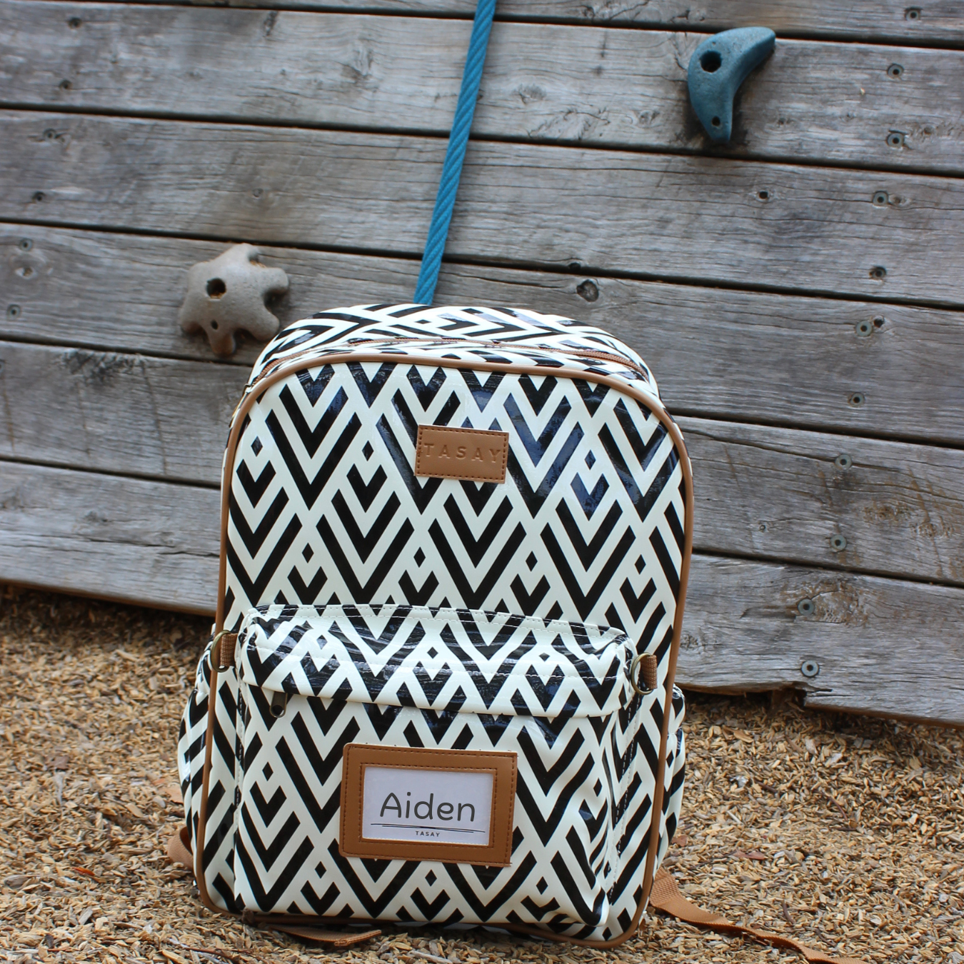 Arrow Backpack - Image 6